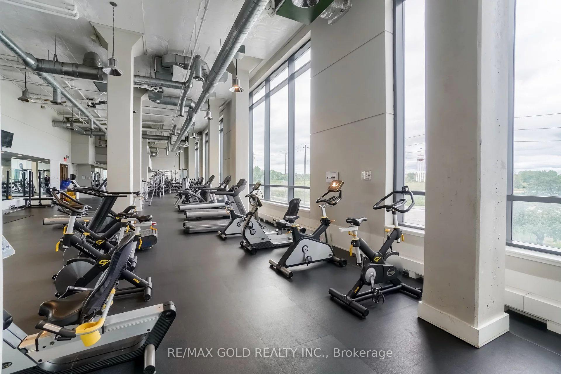 3 Bedrooms Condo at 2212 Lakeshore, Toronto For sale
