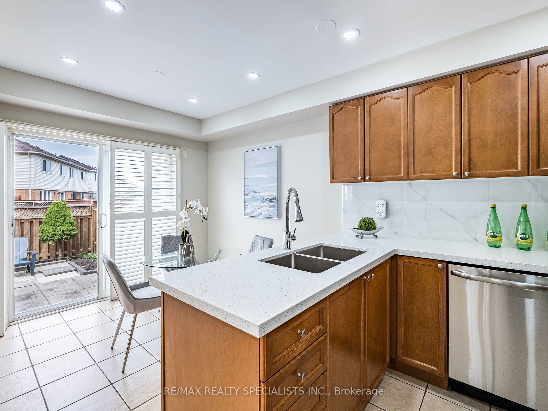 18 Jessop Drive