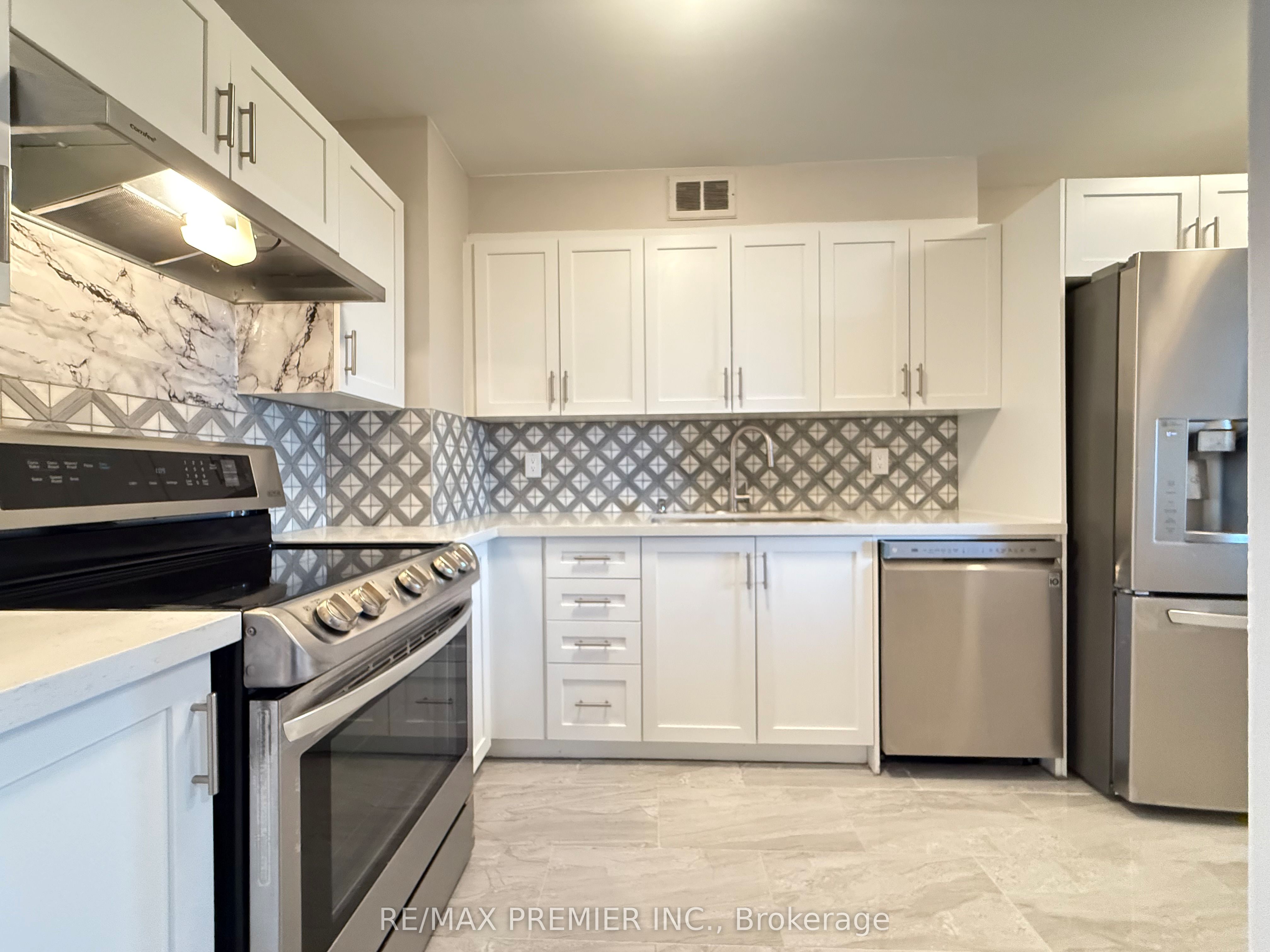 31 Four Winds Drive, #502
