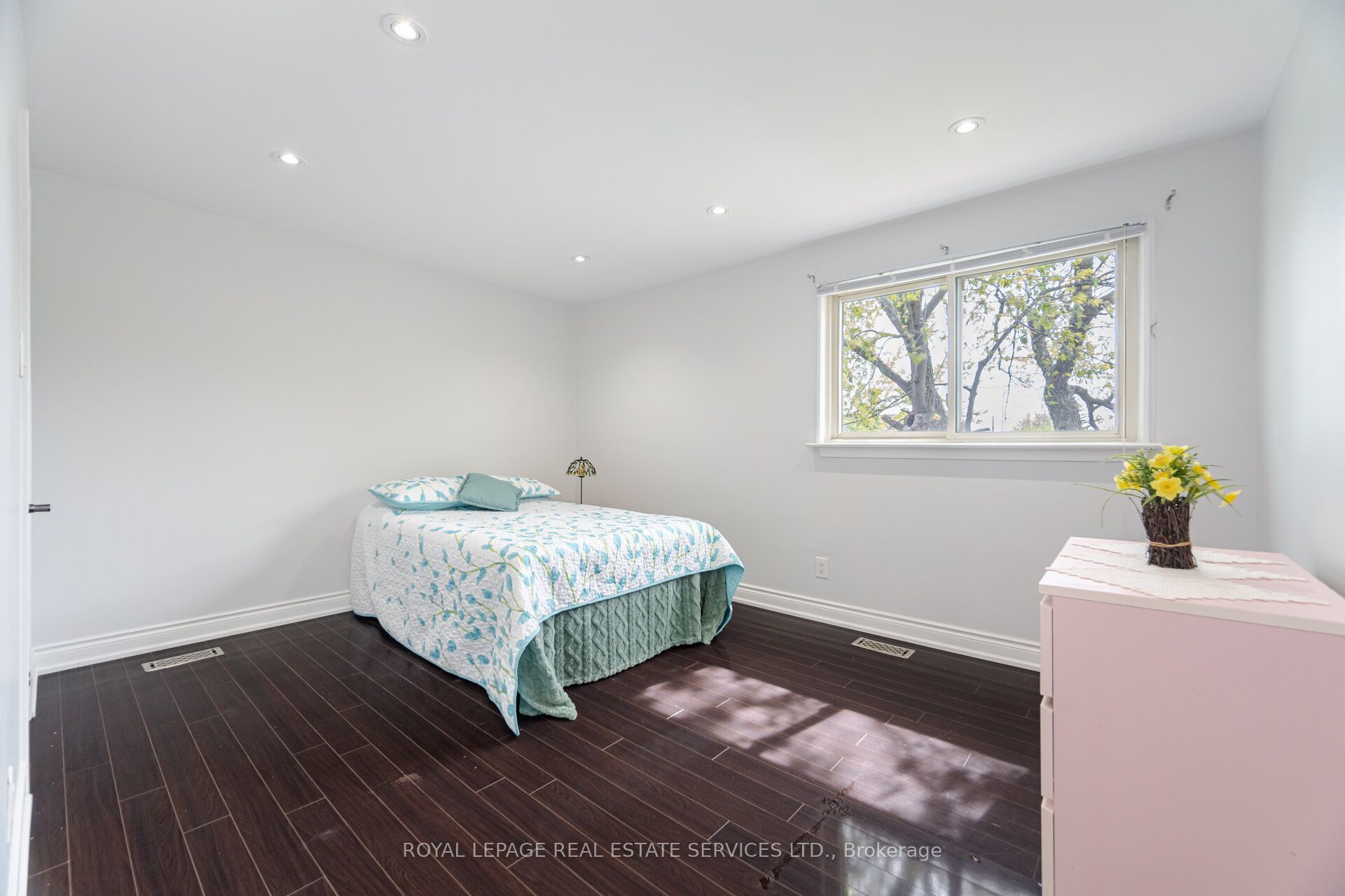 39 Aberdeen Crescent