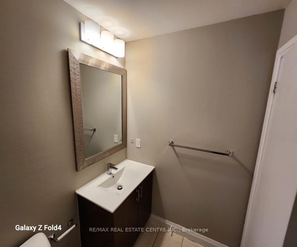 3 Bedrooms Condo at 22 East Haven,  Toronto For sale