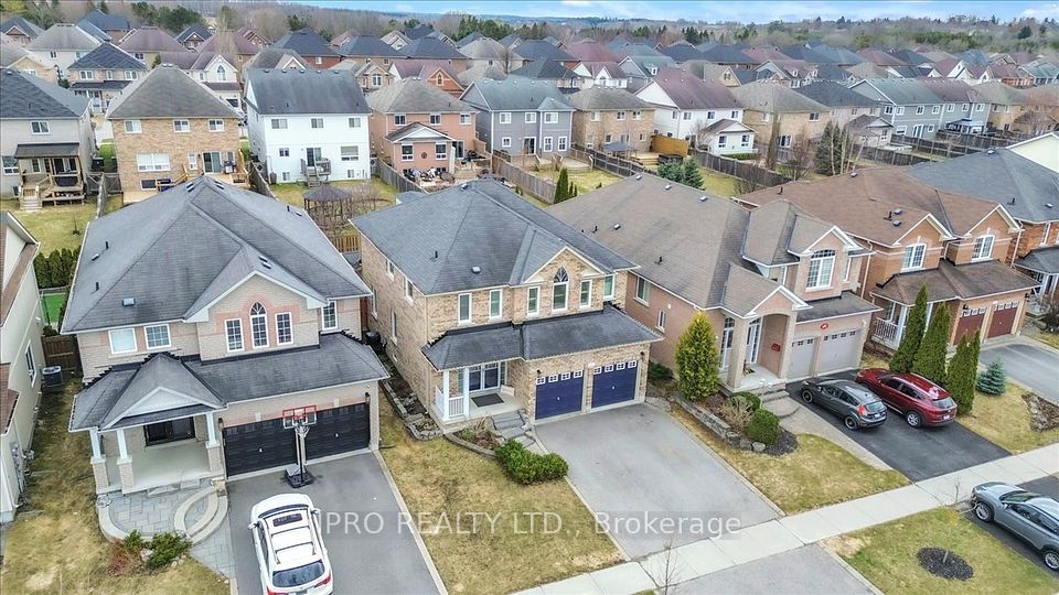 469 king Street, East Gwillimbury, ON L0G 1M0