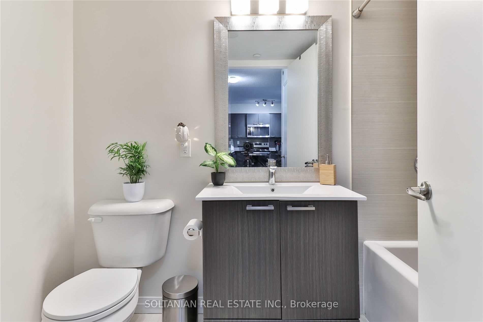 2 Bedrooms Condo at 2150 Lawrence, Toronto For sale
