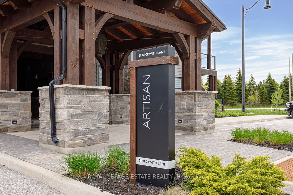 #202 - 21 Beckwith Lane, Blue Mountains, ON L9Y 3B6