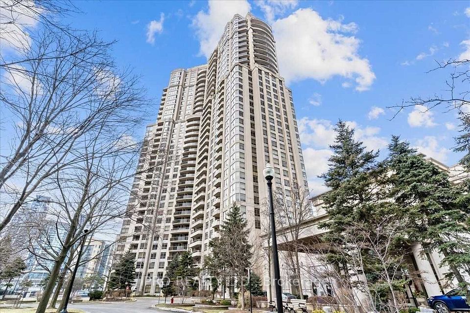 35 Kingsbridge Garden
