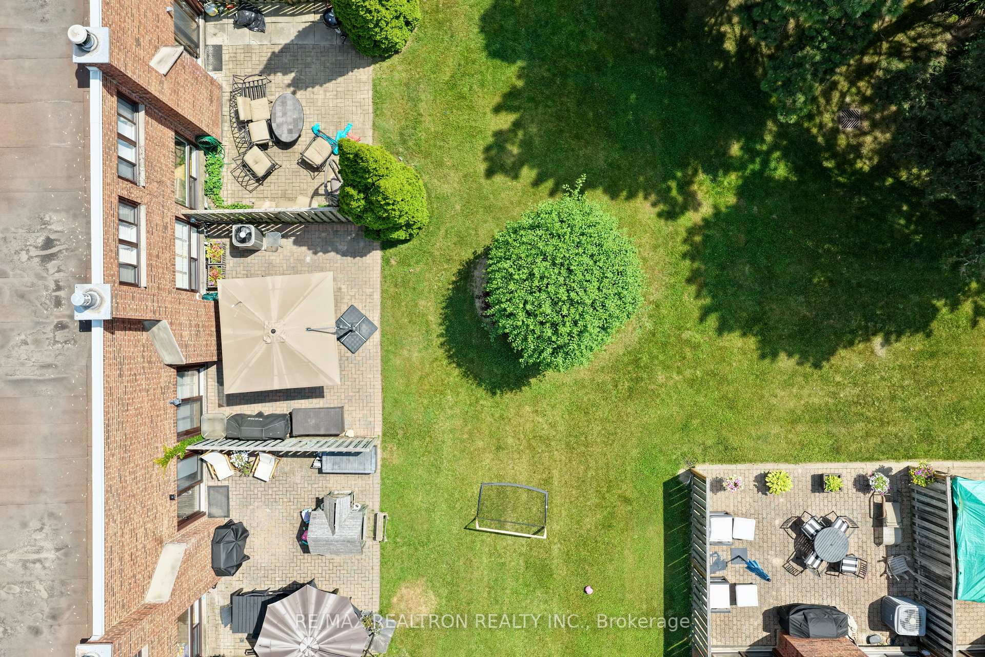 4 Bedrooms Condo at 316 Torresdale, Toronto For sale