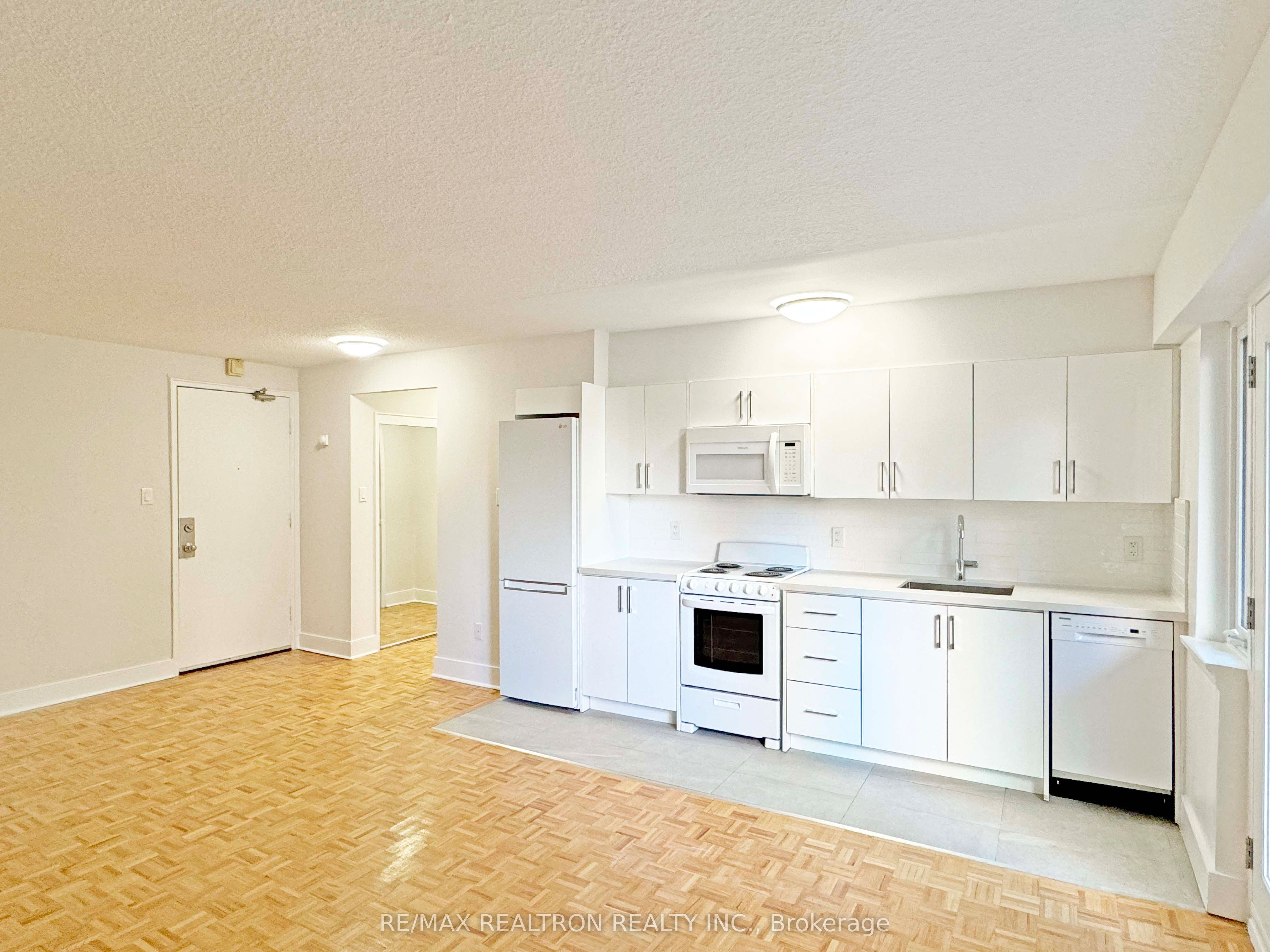 95 Lawton Boulevard, #202