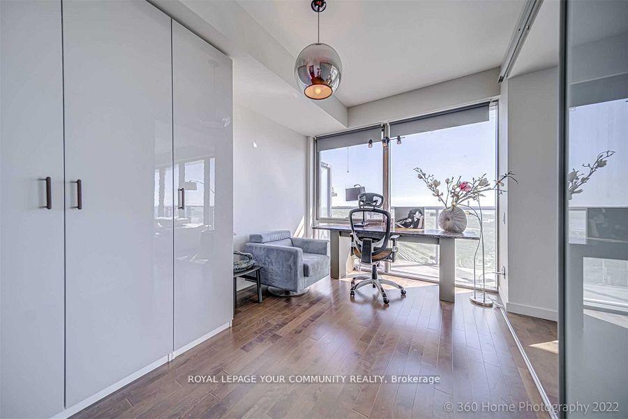 2 Bedrooms Condo at 70 Distillery, Toronto For sale
