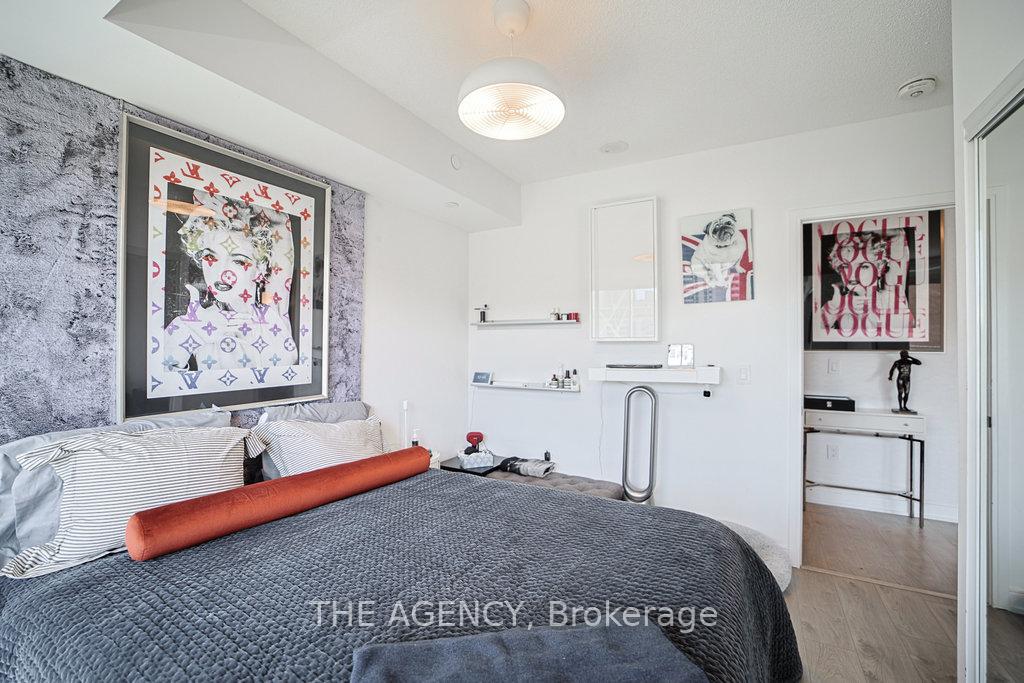 1 Bedroom Condo at 50 Wellesley, Toronto For sale
