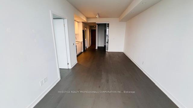 3 Bedrooms Condo at 1928 Lakeshore,  Toronto For sale
