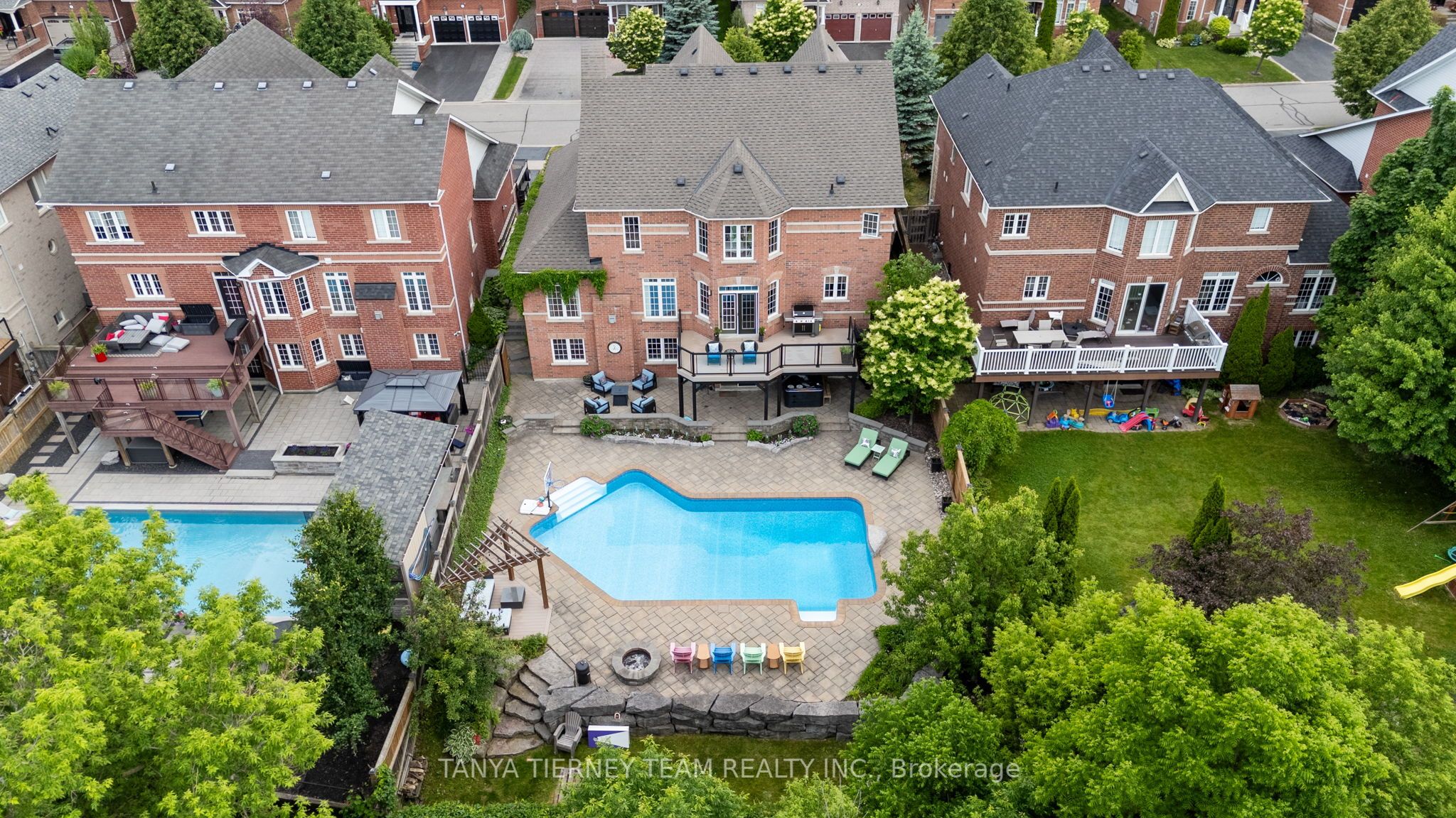 11 Covington Drive