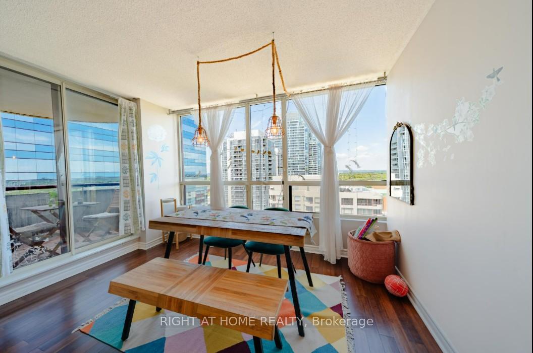 3 Bedrooms Condo at 5765 Yonge, Toronto For sale