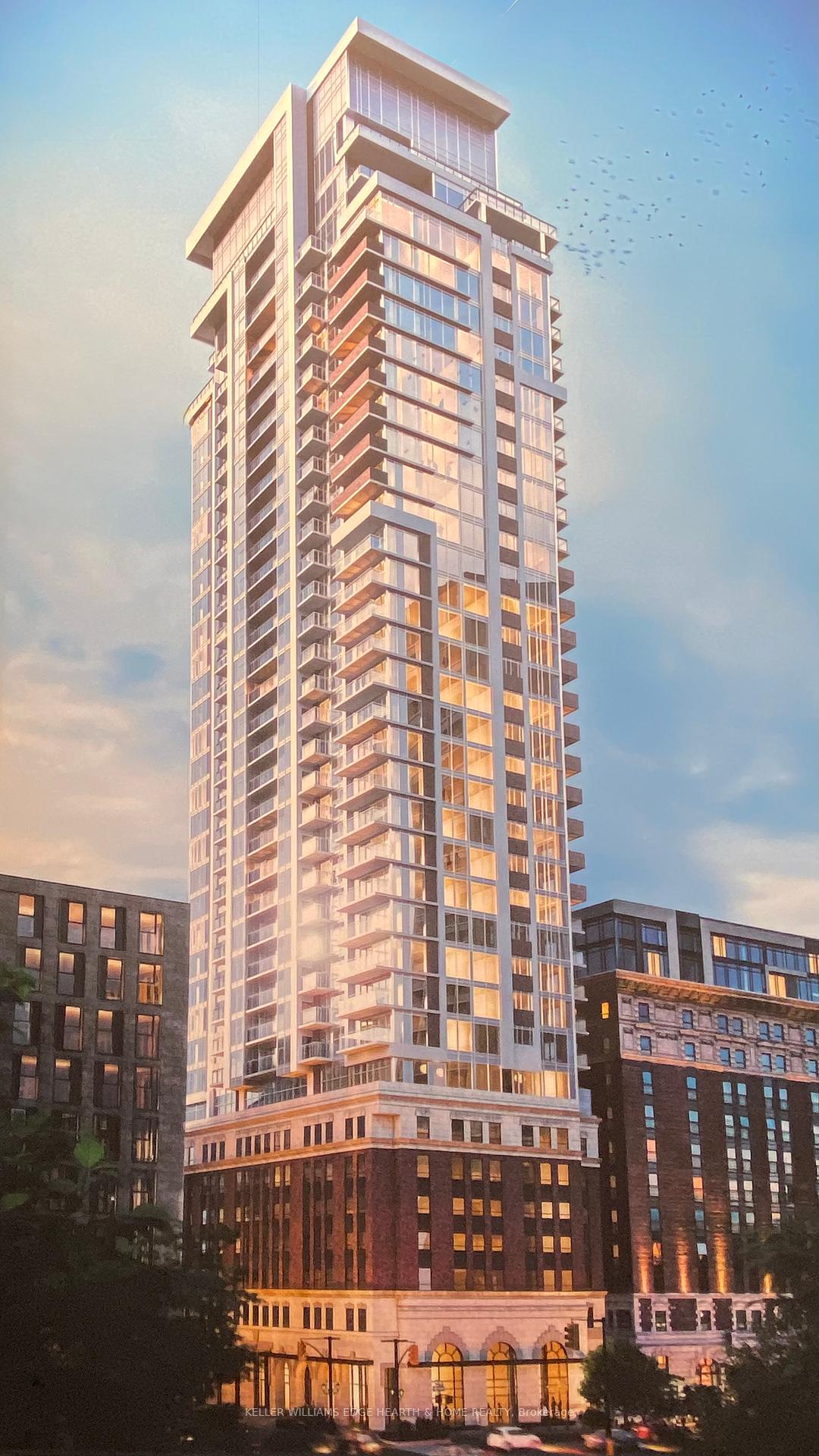 2 Bedrooms Condo at 8 Catharine,  Hamilton For sale
