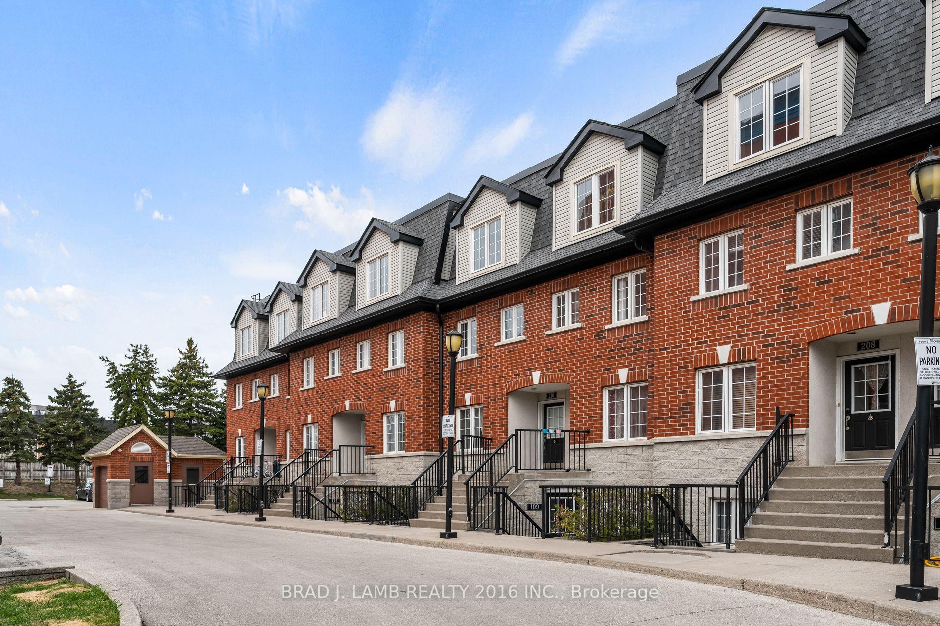 3 Bedrooms Condo at 262 St. Helens, Toronto For sale