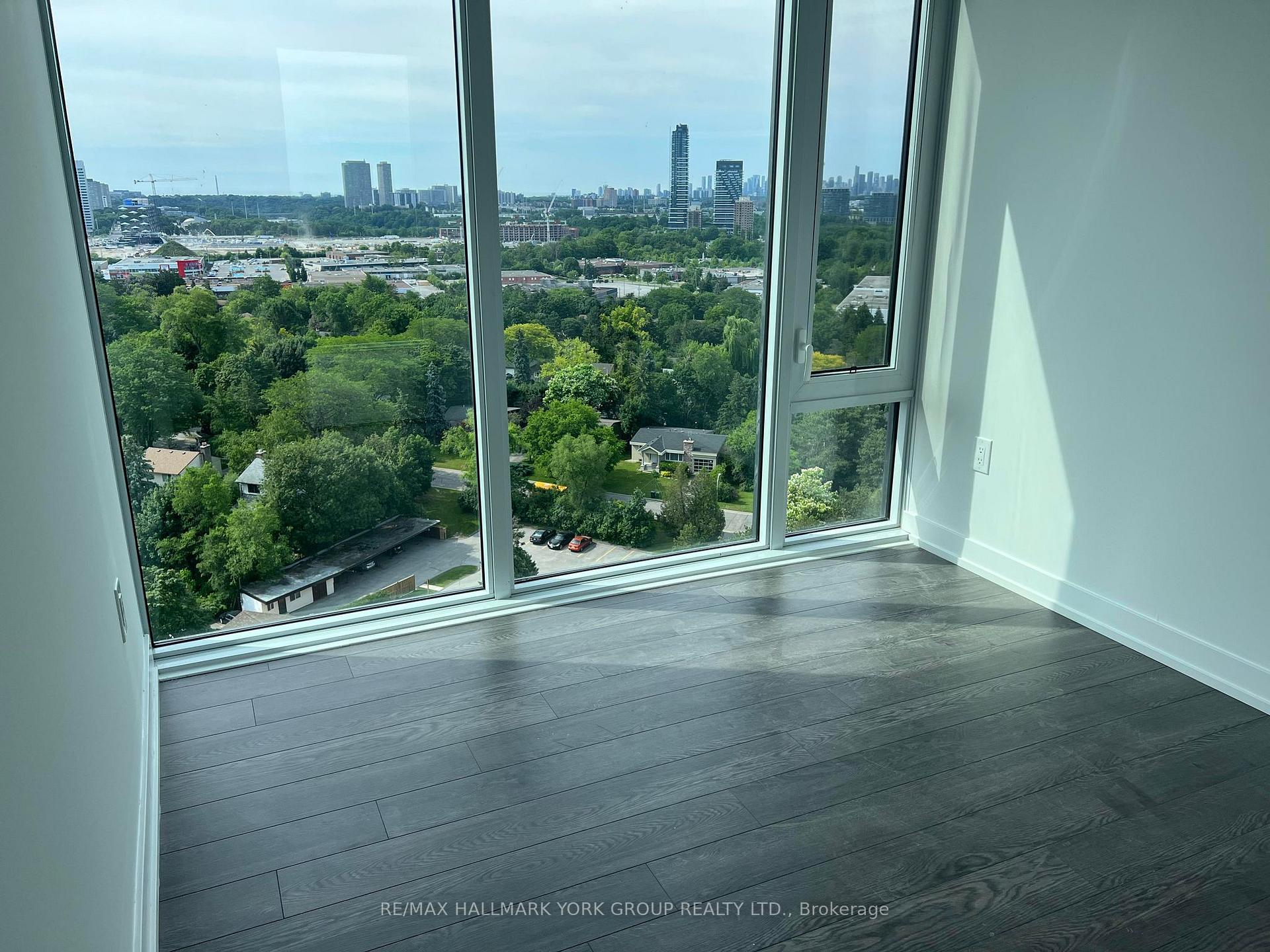 3 Bedrooms Condo at 20 O’Neill, Toronto For sale