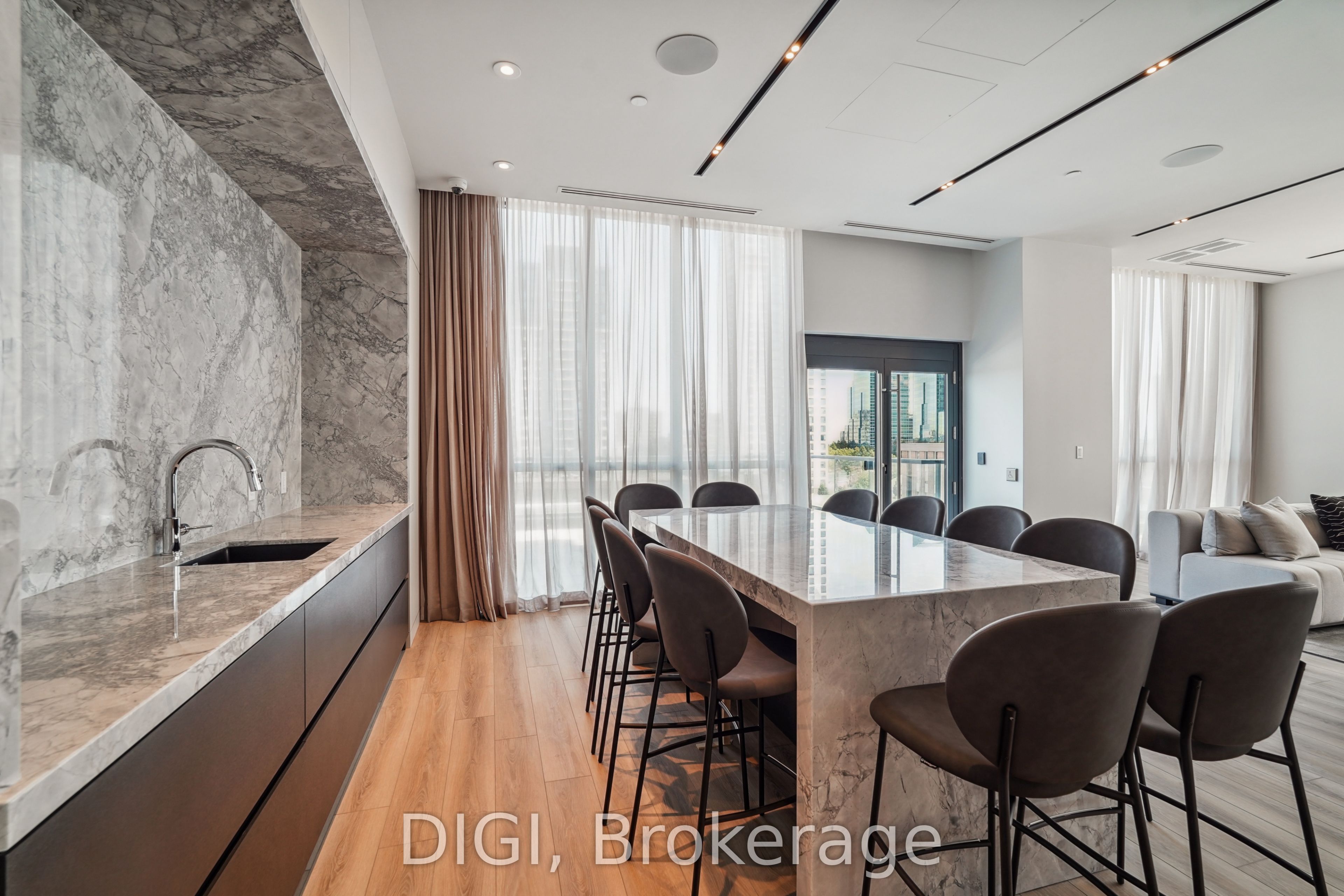 325 Yorkland Boulevard, #2109