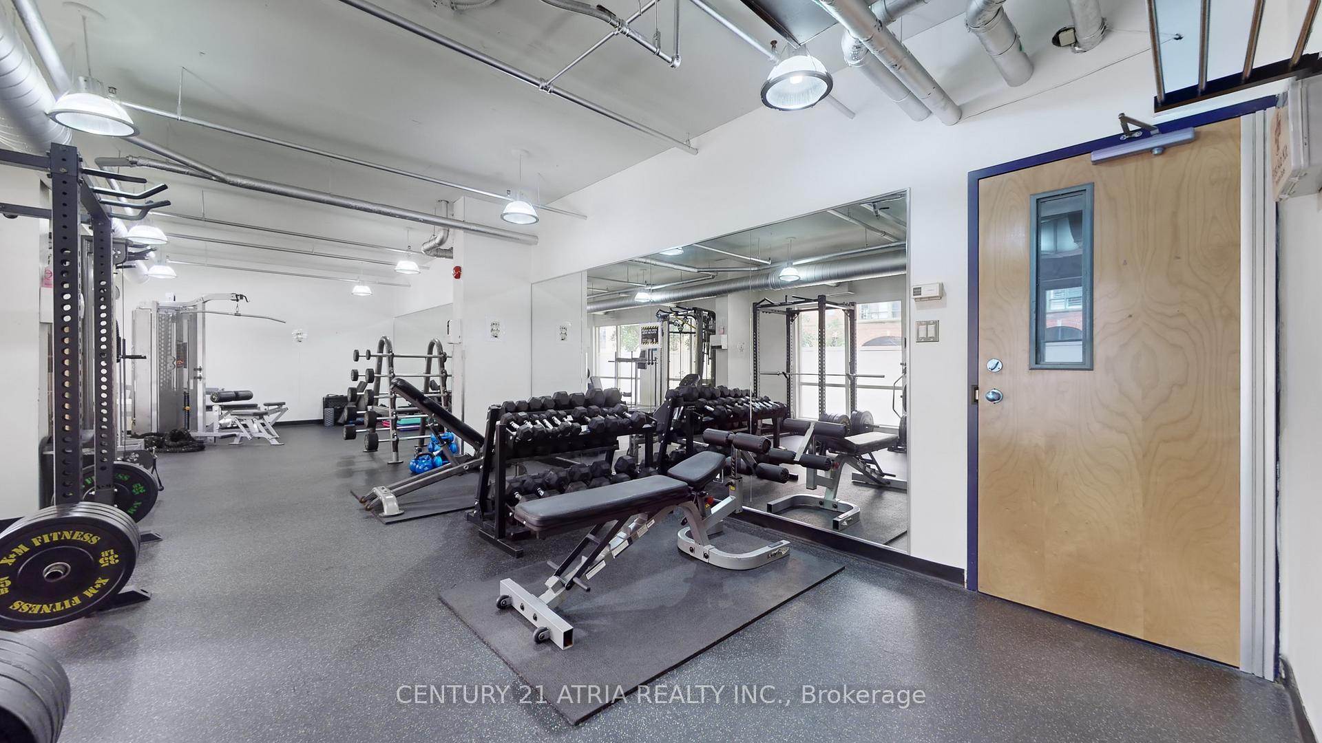 2 Bedrooms Condo at 800 King, Toronto For sale
