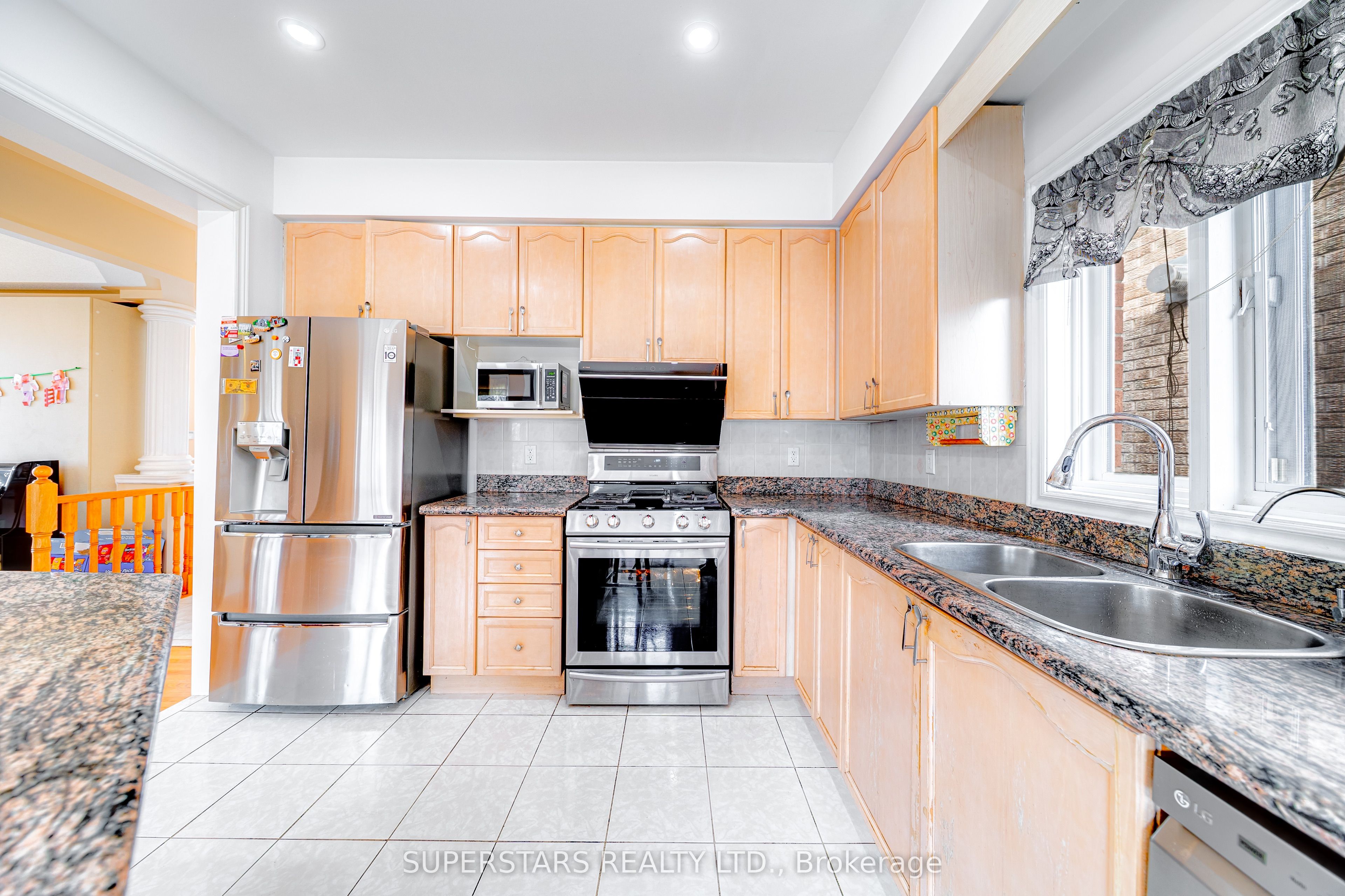 207 Frank Endean Road
