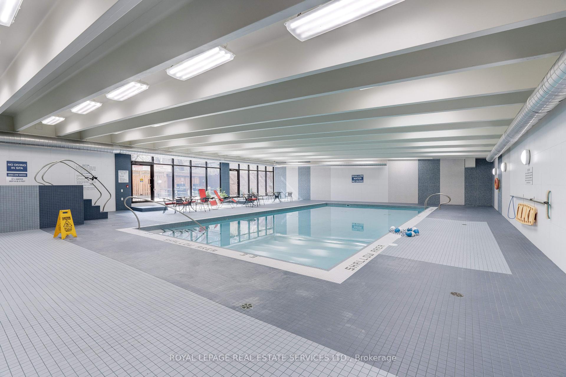 2 Bedrooms Condo at 120 Duke,  Hamilton For sale