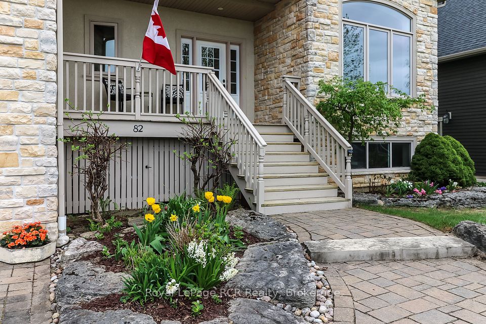 82 Stanley Street, Collingwood, ON L9Y 0G7