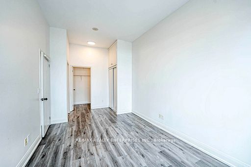 2900 Highway 7, #206