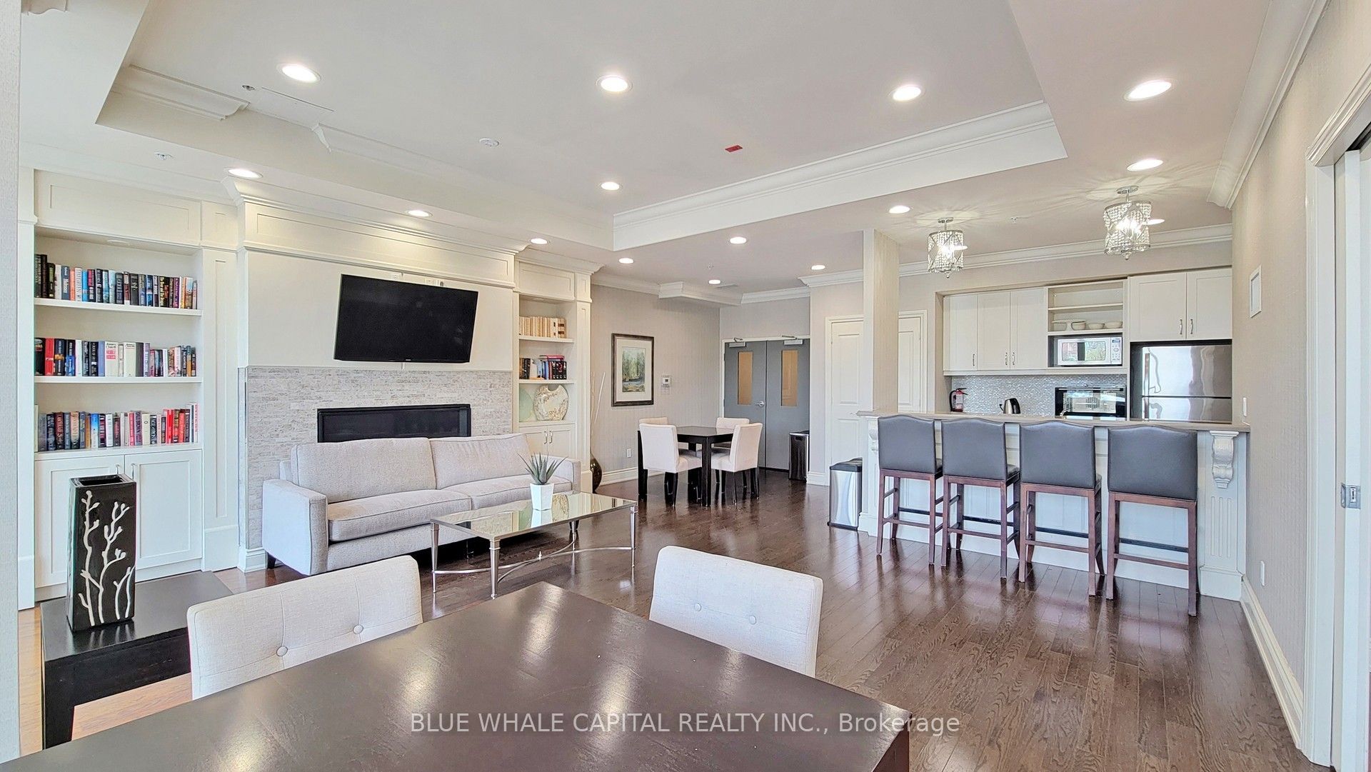 68 Main Street N, #426