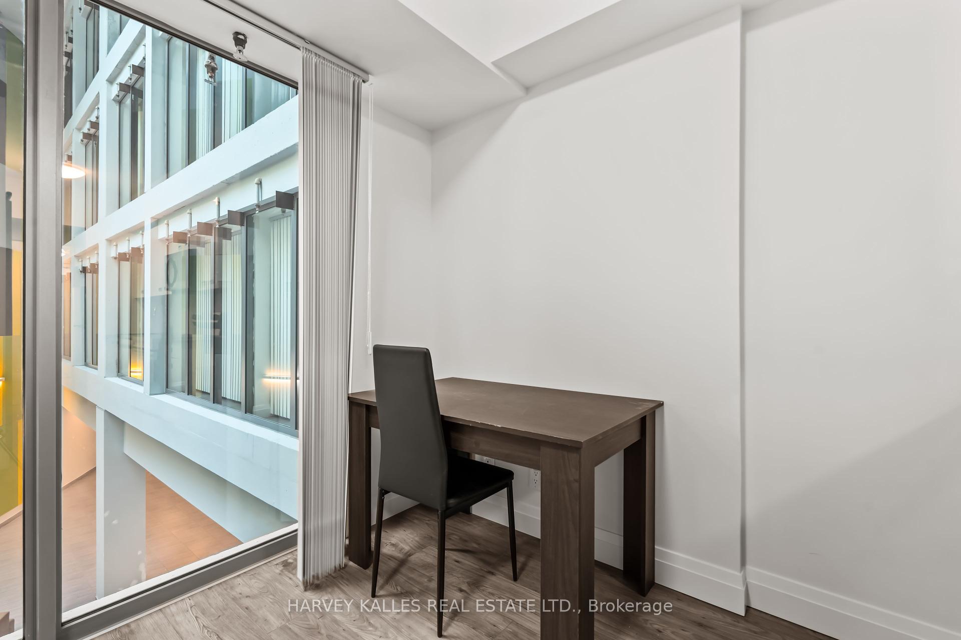 652 Princess Street 237