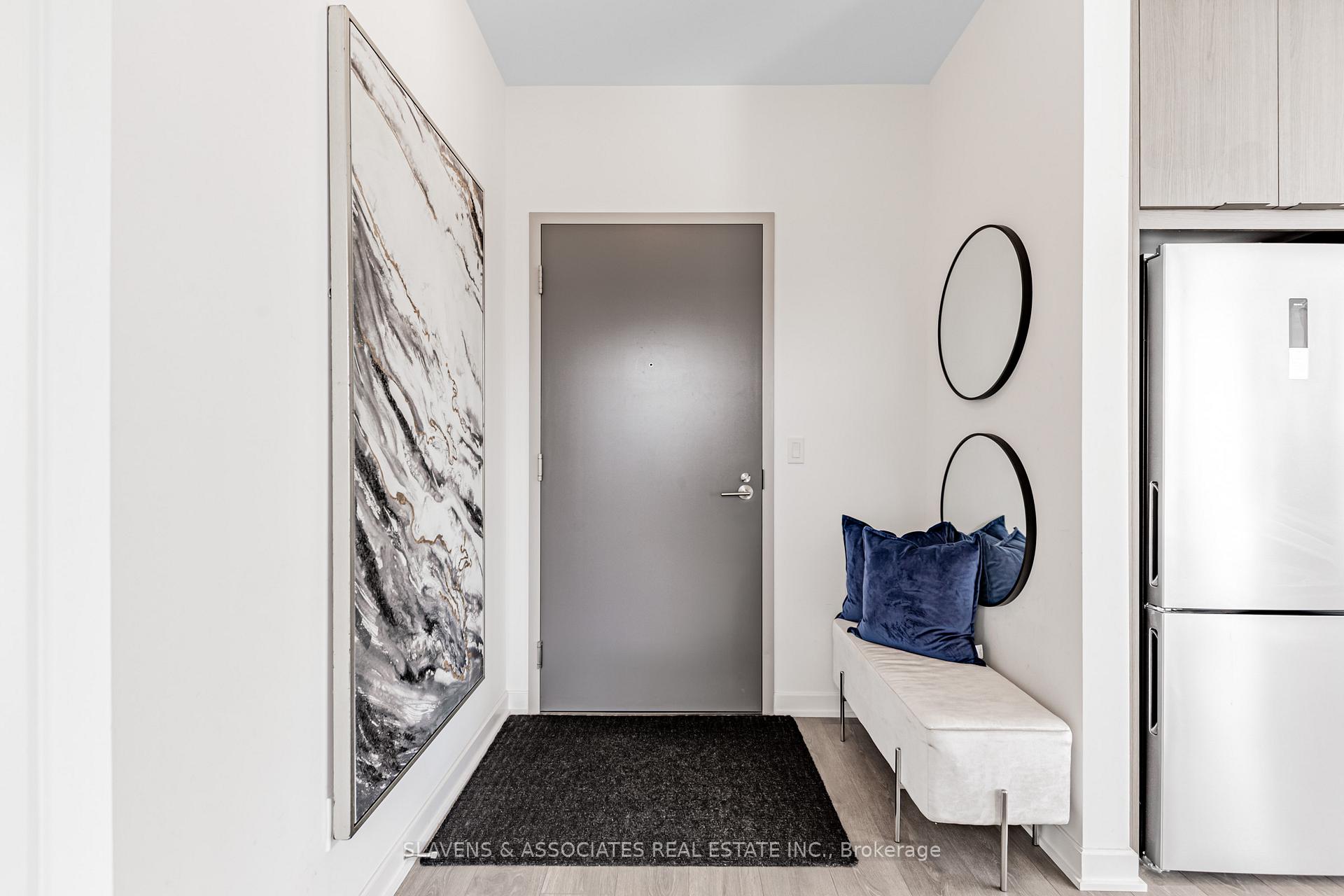 3 Bedrooms Condo at 38 Forest Manor, Toronto For sale