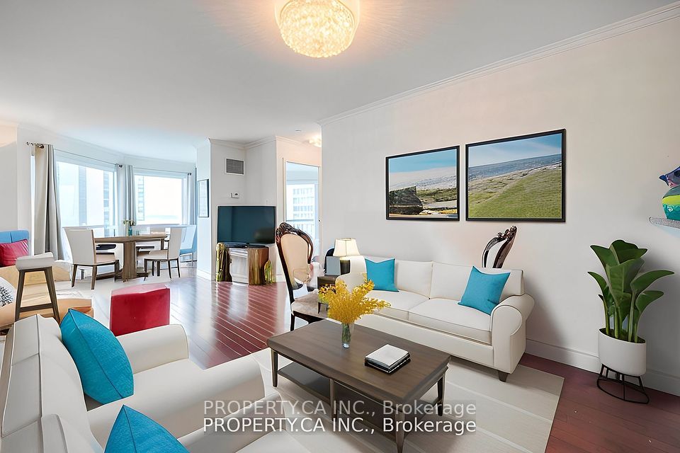 10 Queens Quay