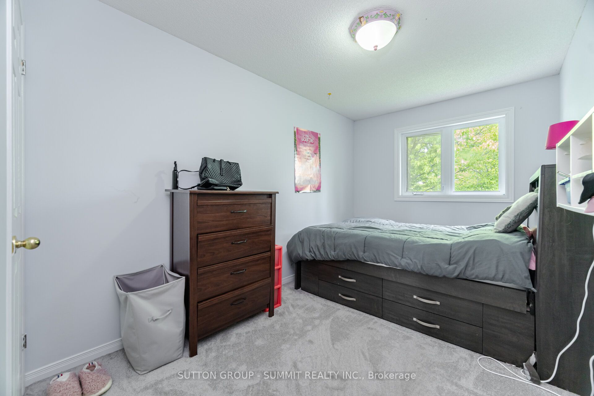 1809 Upper Wentworth Street, #32