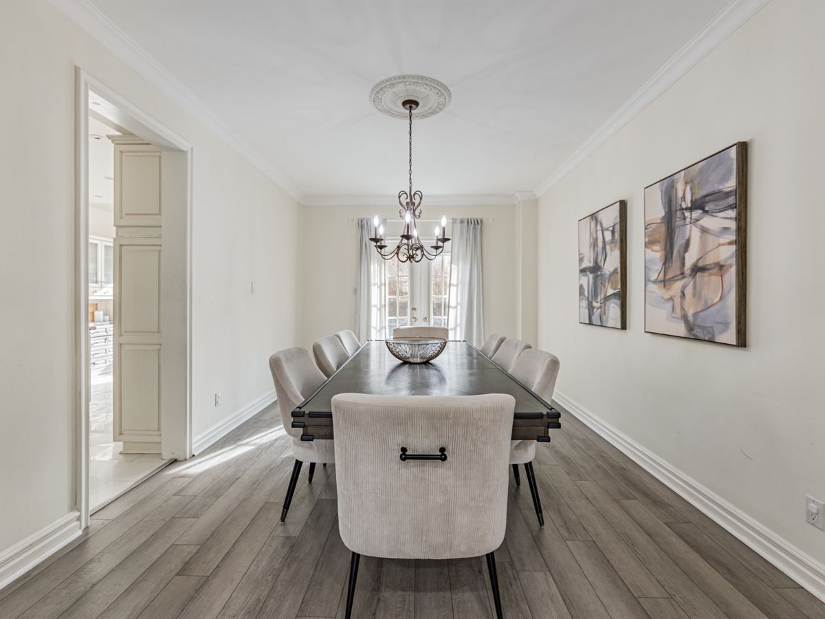 32 Rosebury Lane