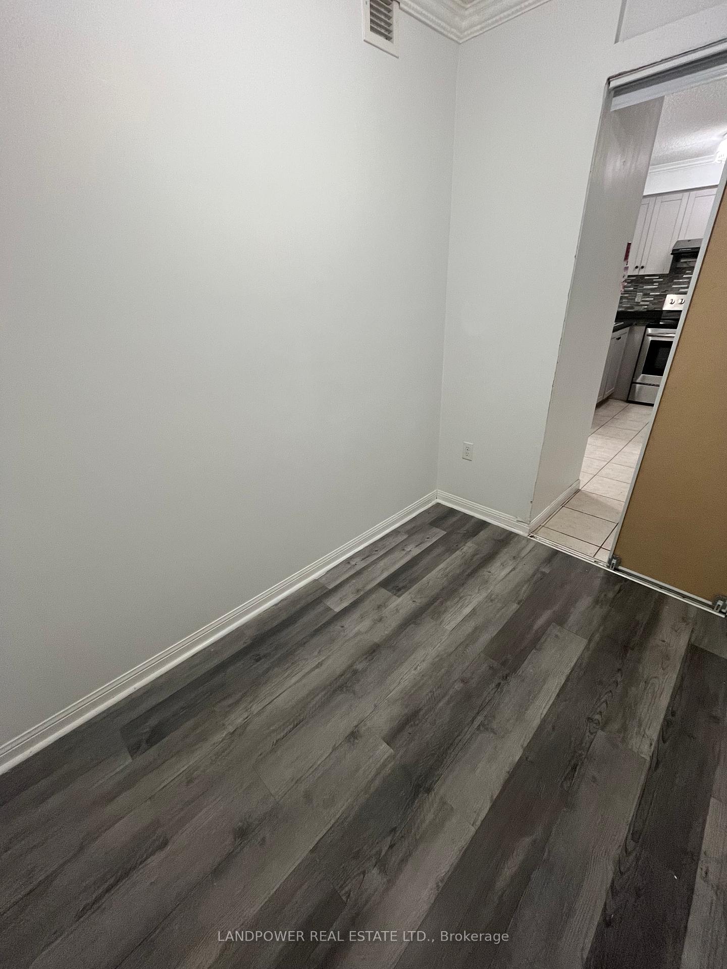 3 Bedrooms Condo at 5235 Finch, Toronto For sale