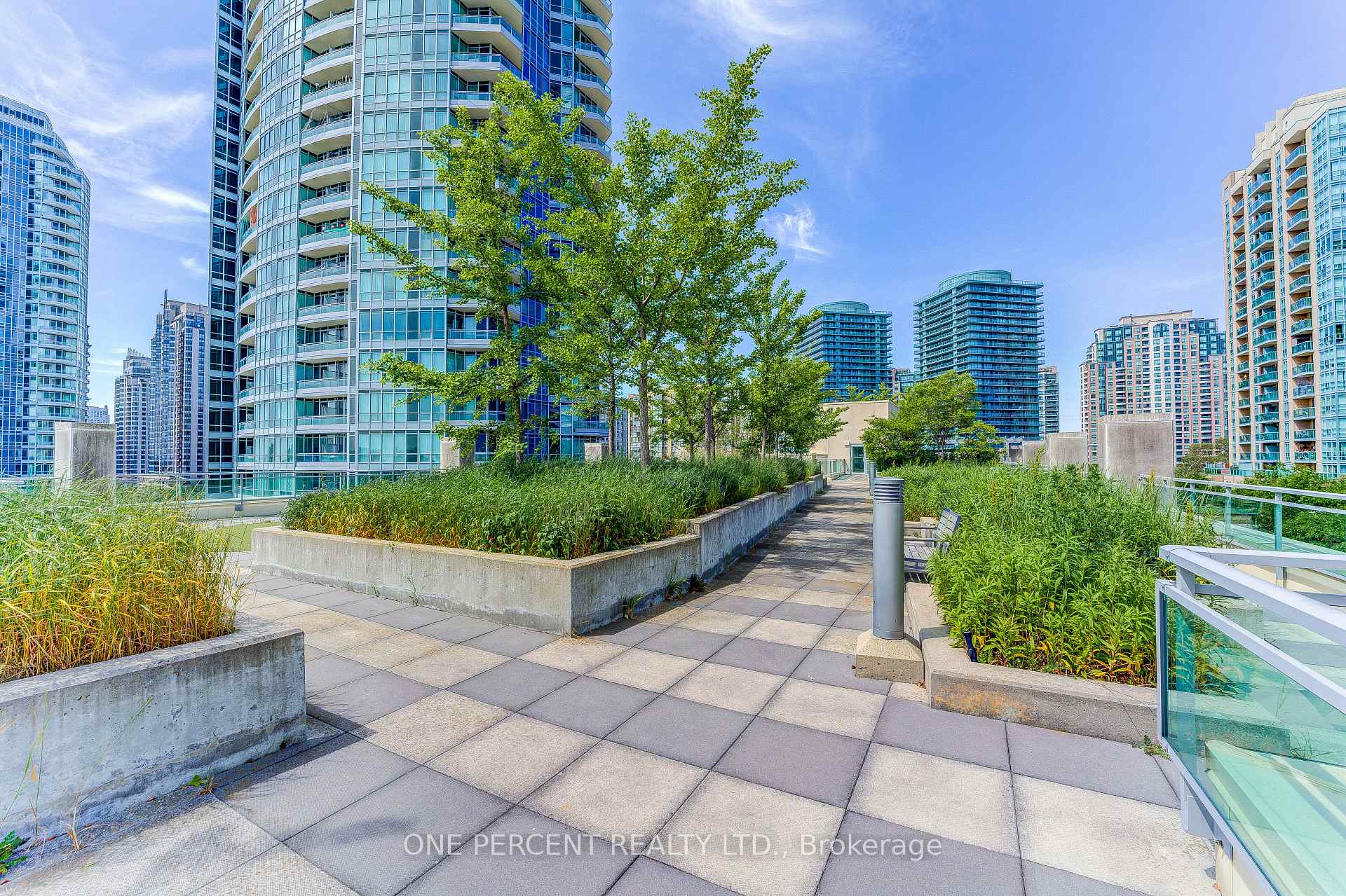 1 Bedroom Condo at 31 Olive, Toronto For sale