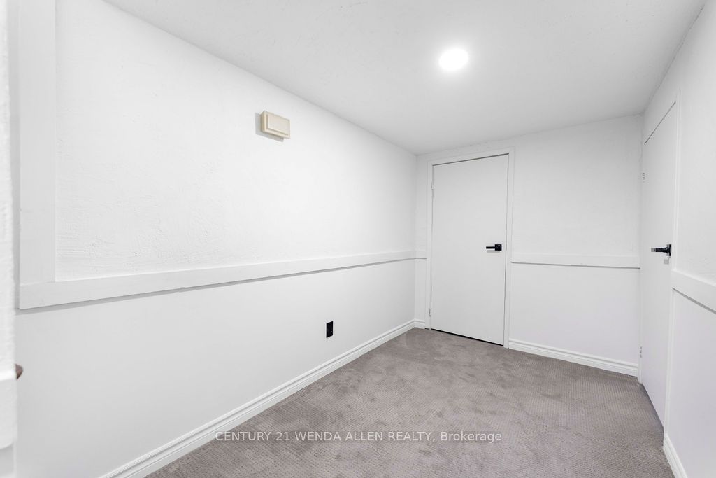 2 Ribblesdale Drive