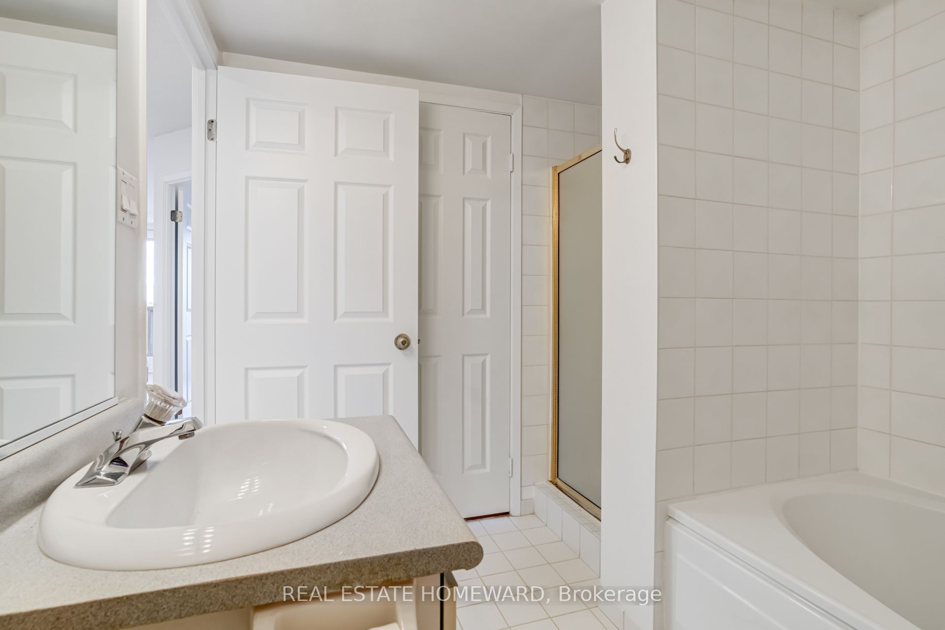298 Jarvis Street, #804