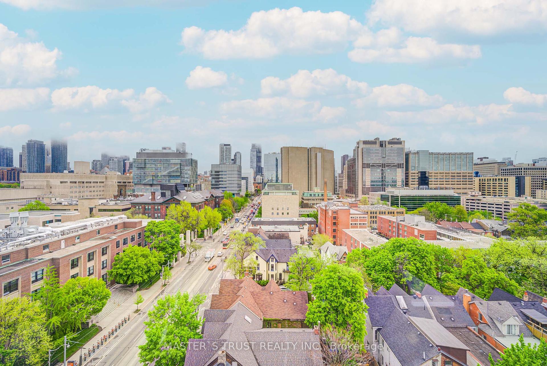 2 Bedrooms Condo at 203 College, Toronto For sale