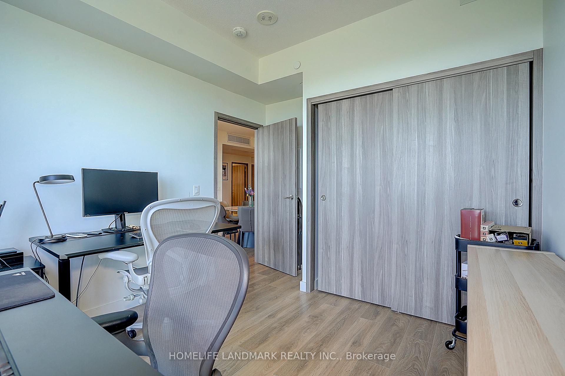 3 Bedrooms Condo at 85 Mcmahon, Toronto For sale