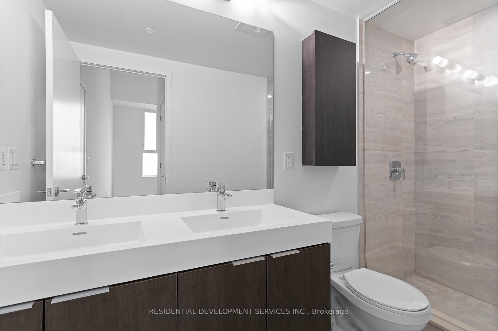 3 Bedrooms Condo at 3100 Keele,  Toronto For sale