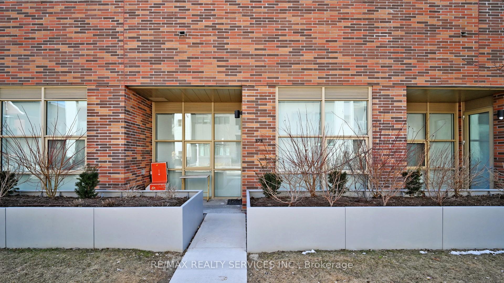 2 Bedrooms Condo at 1787 St. Clair,  Toronto For sale