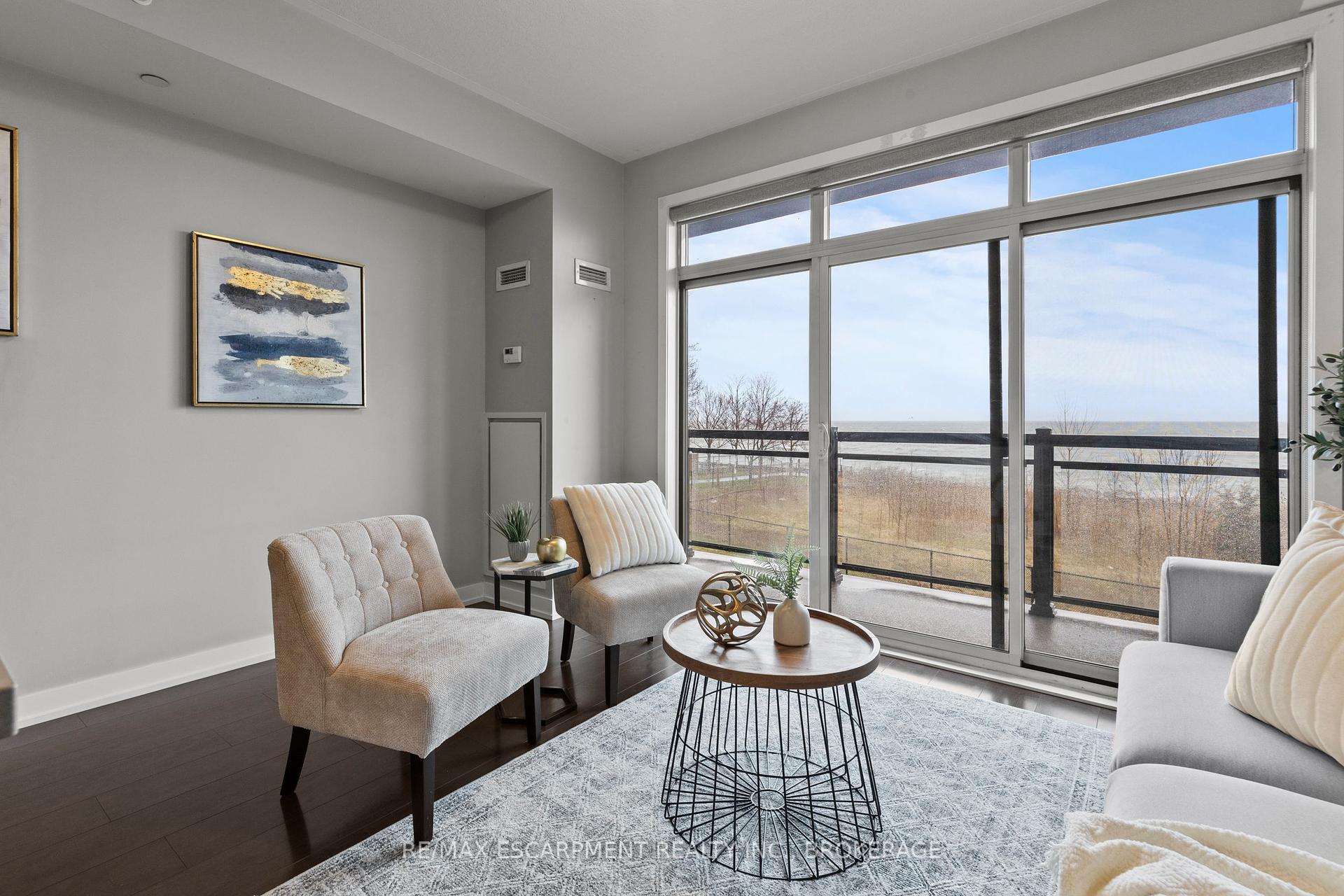 1 Bedroom Condo at 35 Southshore, Hamilton For sale