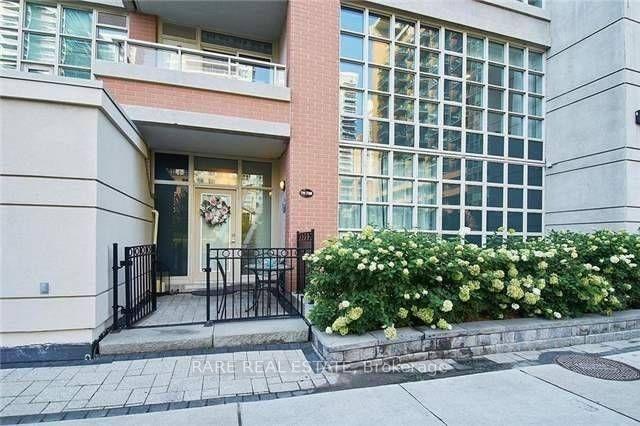 3 Bedrooms Condo at 75 East Liberty, Toronto For sale