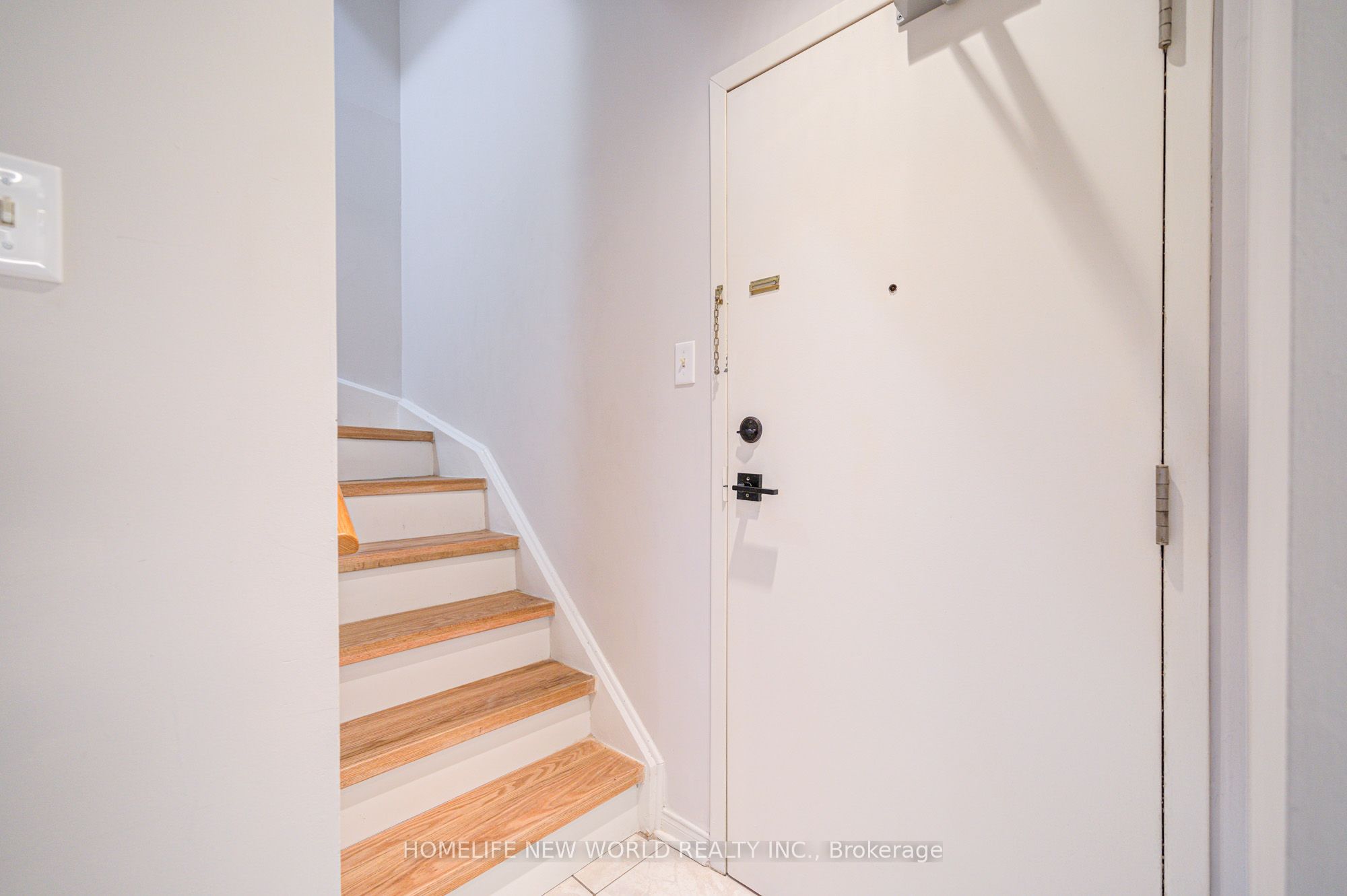 15 Cornell Meadows Avenue, #A206