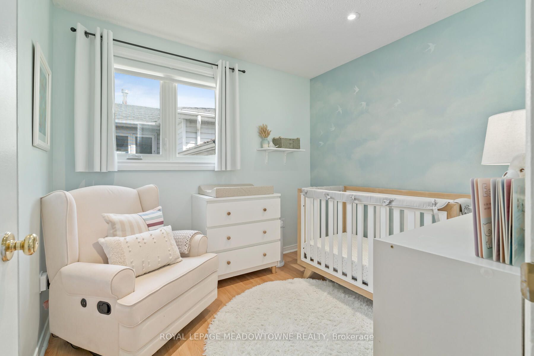 338 Whitehead Crescent