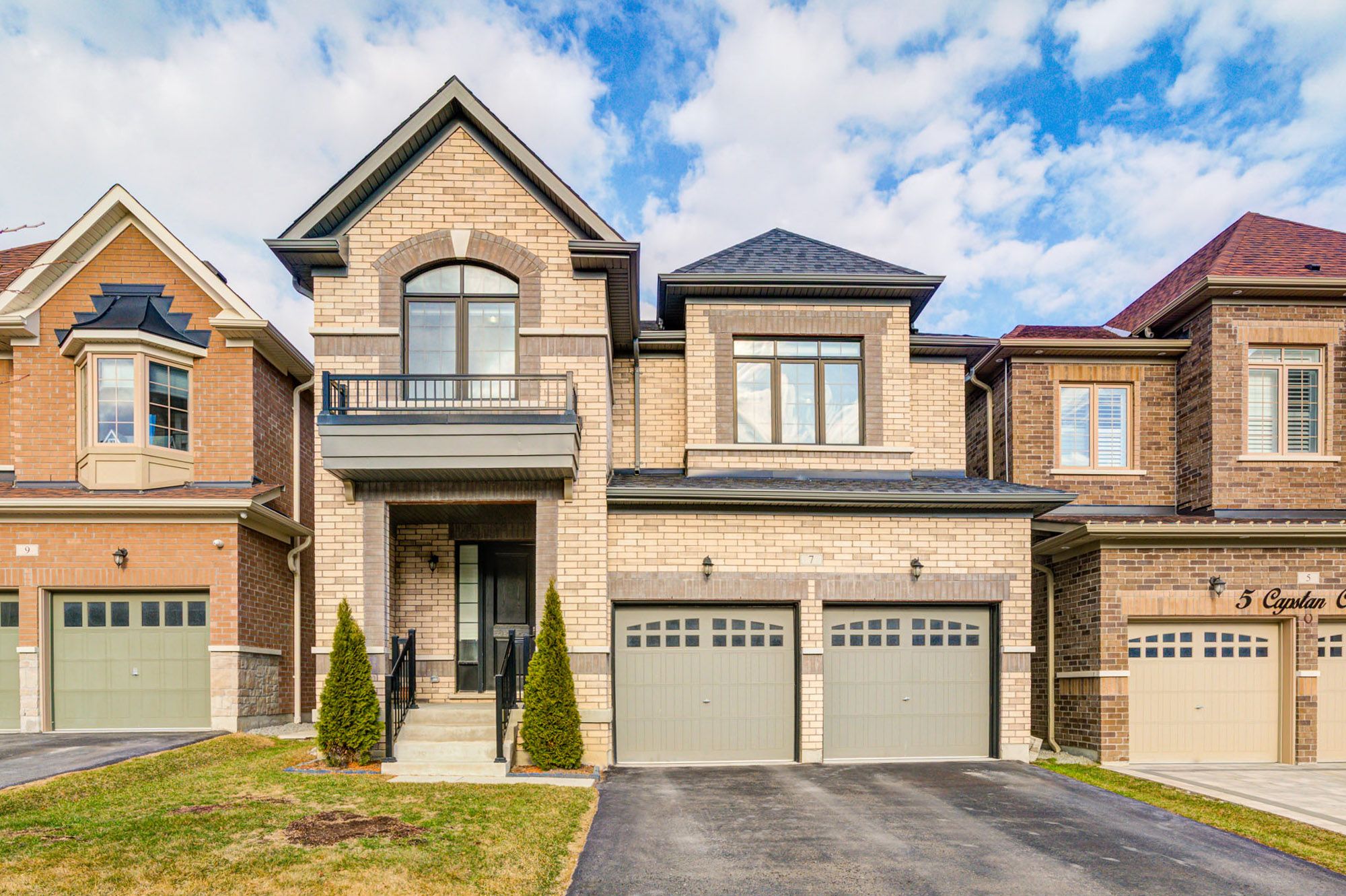 7 Capstan Court