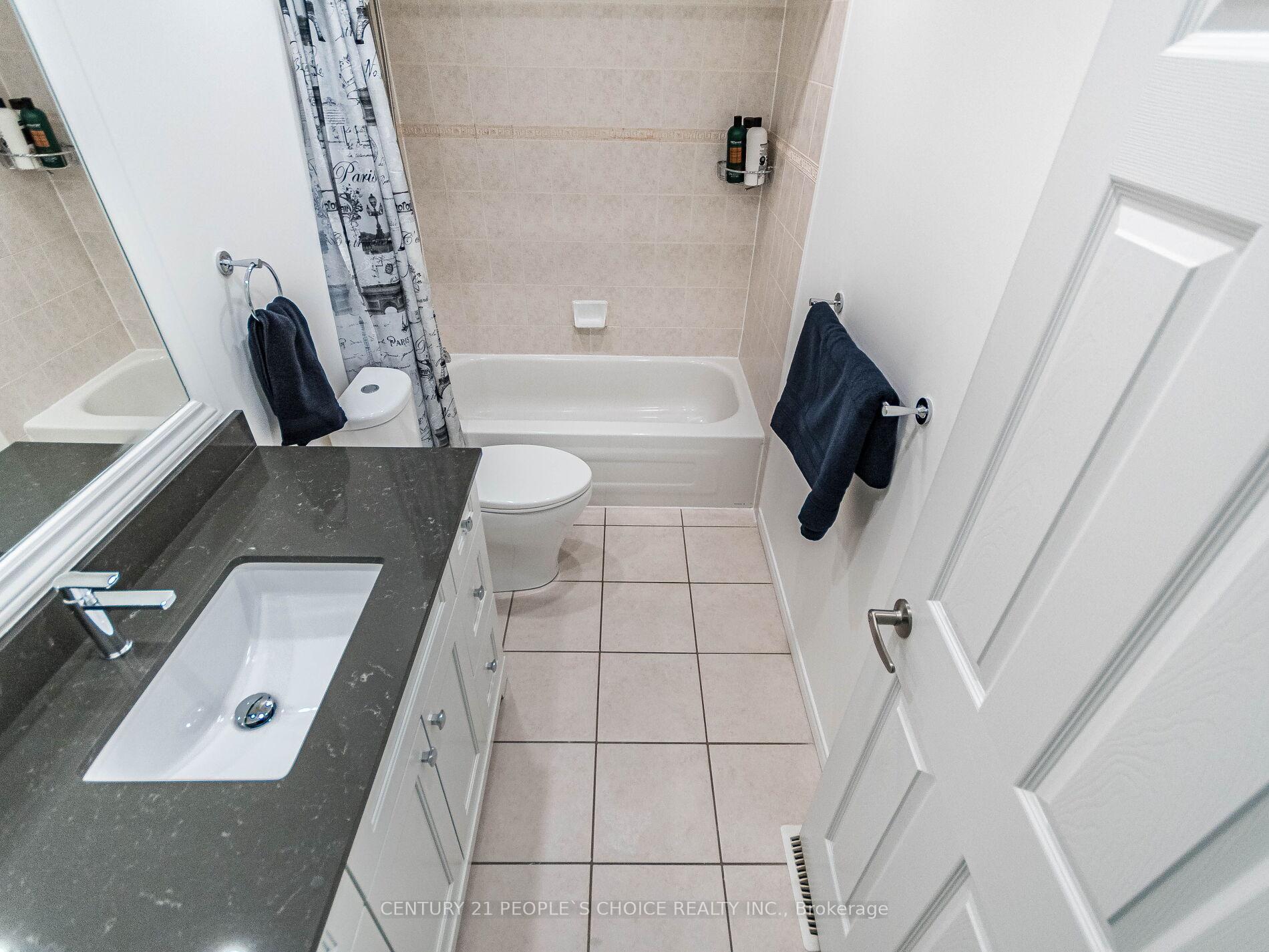 3 Bedrooms Condo at 485 Green,  Hamilton For sale