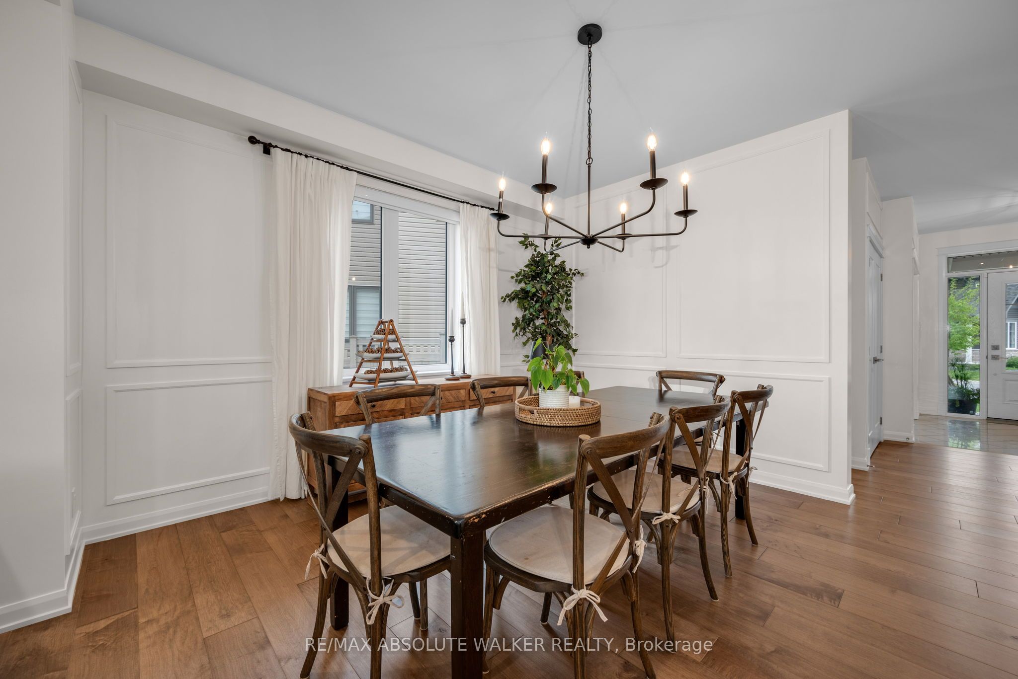 27 Eramosa Crescent