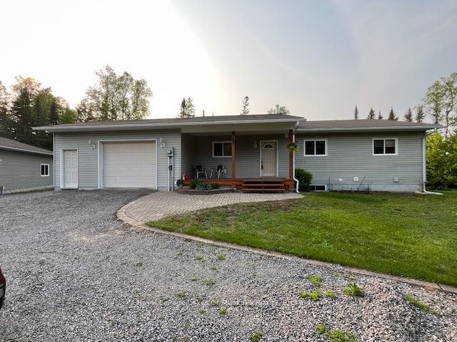 801 Sand Hill