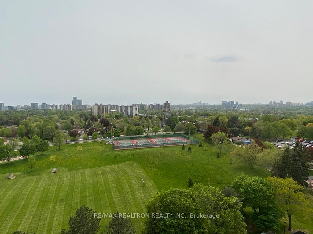 2 Bedrooms Condo at 1555 Finch,  Toronto For sale