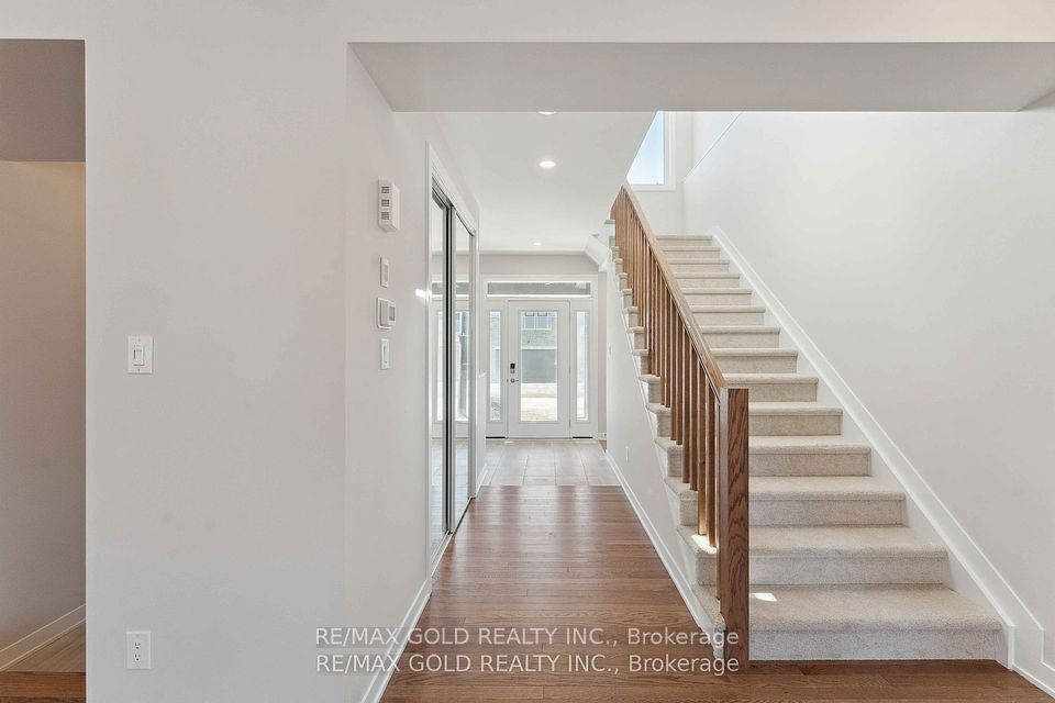 356 Peninsula Road, Barrhaven, ON K0A 2Z0