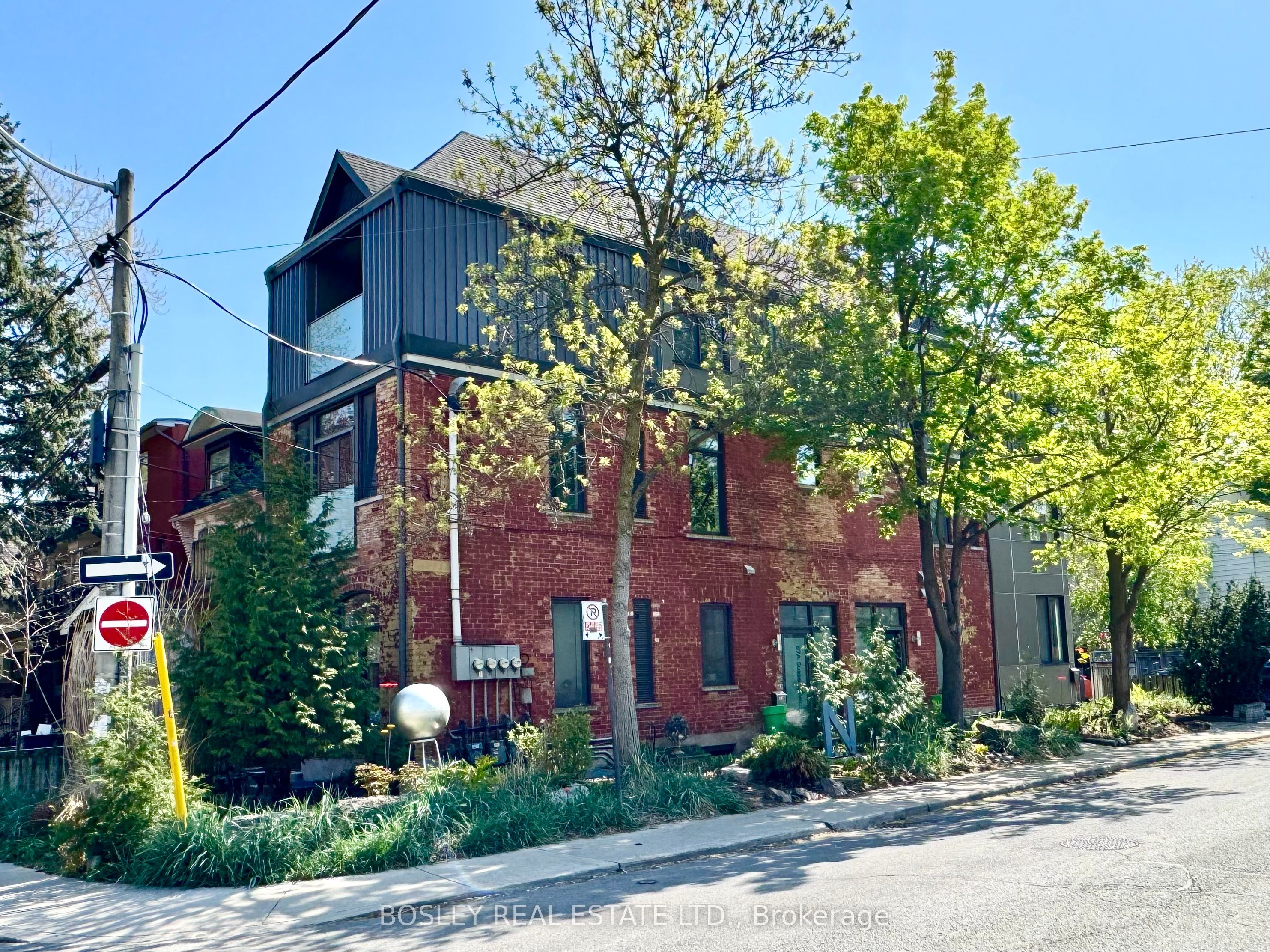 226 Major Street